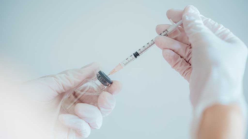 Prélèvement de serum vaccinal