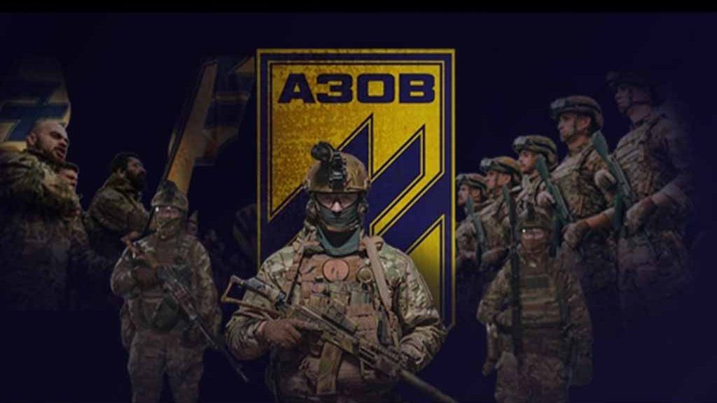Combattants en armes du régiment Azov (3e brigade d'assaut d'Ukraine)
