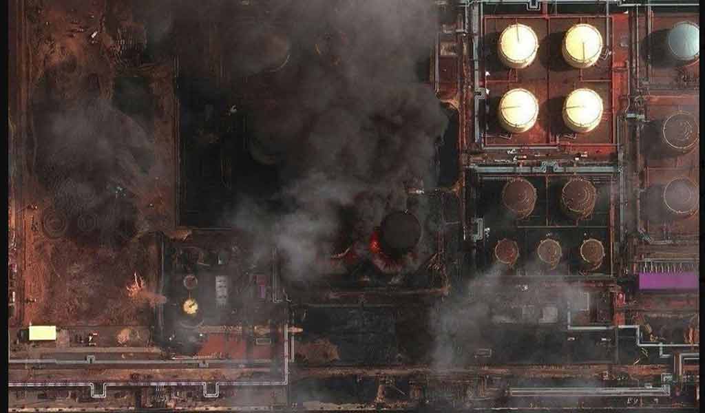 Attaque du port d'Oust-Louga (mer Baltique, région de Leningrad)), 31 mars 2026.