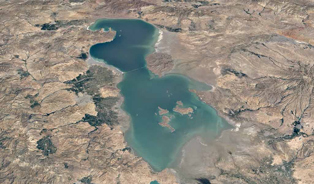 Lac d'Ourmia, Iran, 2007