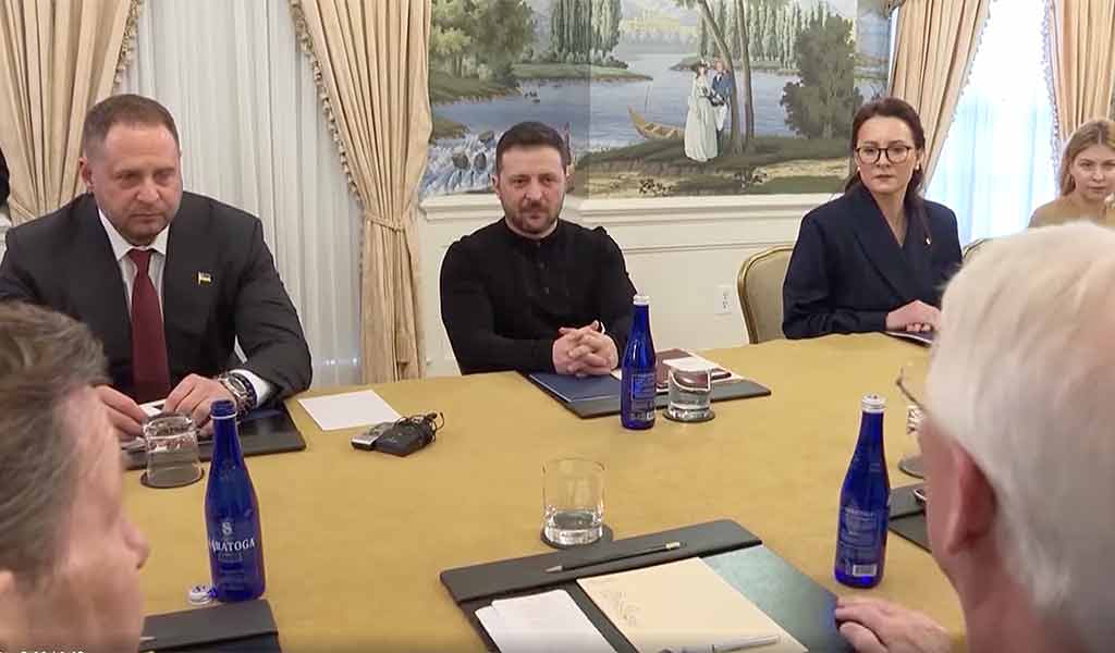Ioulia Sviridenko, Volodymyr Zelensky et Andriy Yermak, juillet 2025