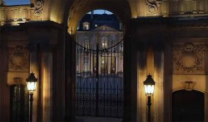 Palais de l'Élysée au crépuscule