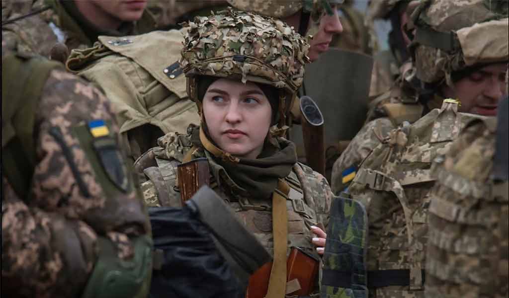 Soldate ukrainienne